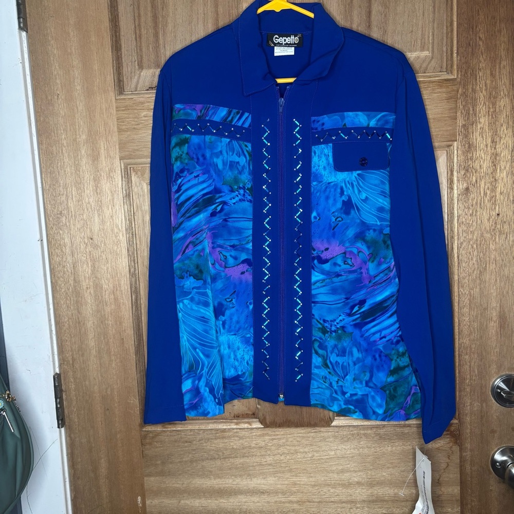 Vintage Geppetto women’s Blue Patterned shirt size XL